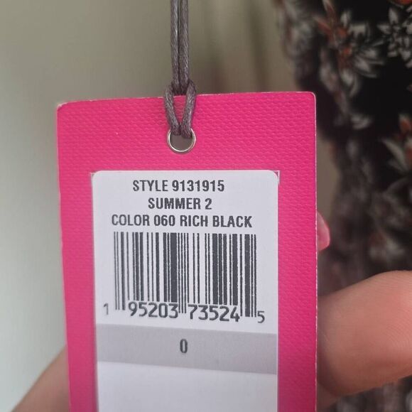 Vince Camuto Blk Floral Border Print Maxi Dress,V Neck, Slvls,  NWT, Sz. 0 - Picture 9 of 9